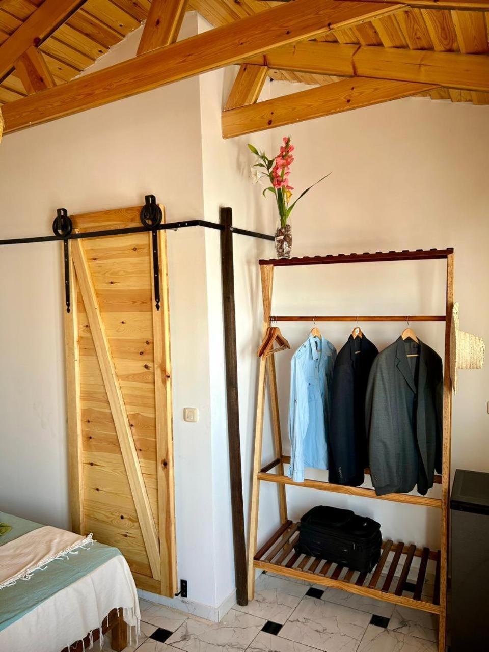 L'Artisan Hotell Harqalah Eksteriør bilde